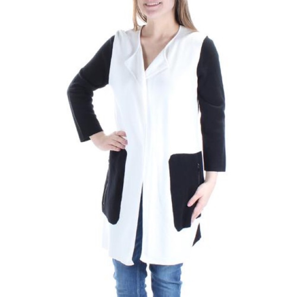 Kasper | Black & White Pocket Long Sleeve Sweater